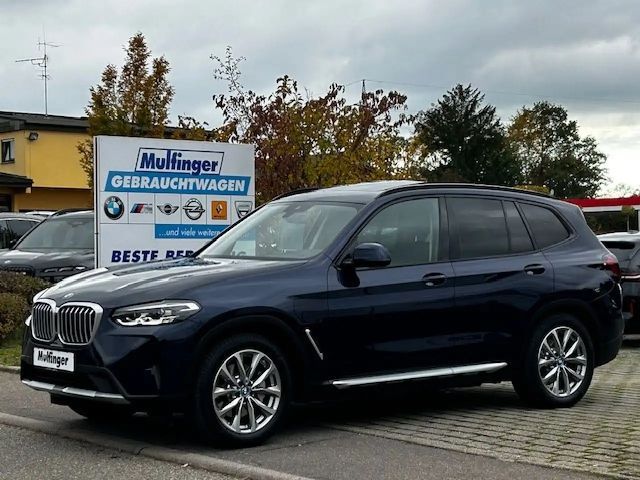 BMW X3 0e Sports.Kamera PanoDach Lenkradh.AHK 19"