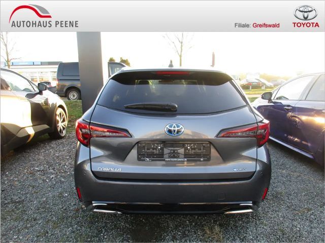 Toyota Corolla Hybride Team D Touring