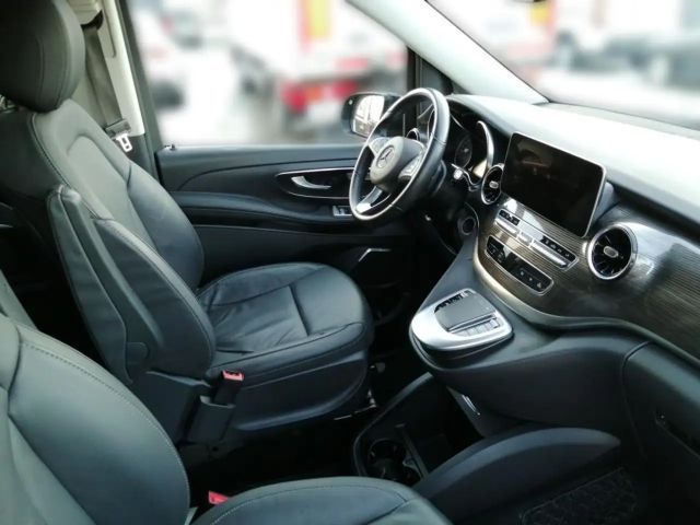 Mercedes-Benz V 300 4MATIC AVANTGARDE