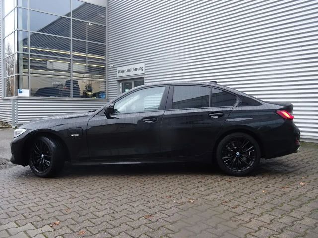 BMW 320 320e Advantage pakket Sedan