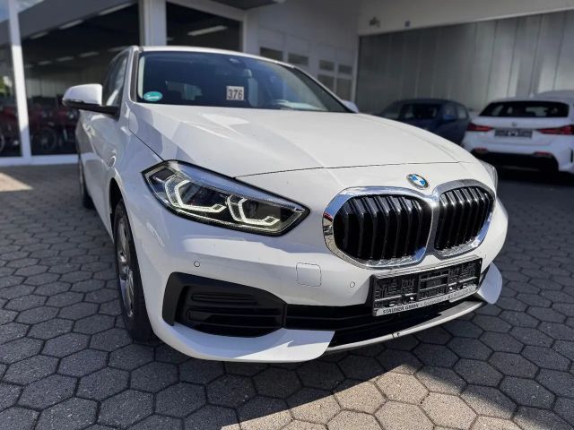 BMW 116 116i Sedan