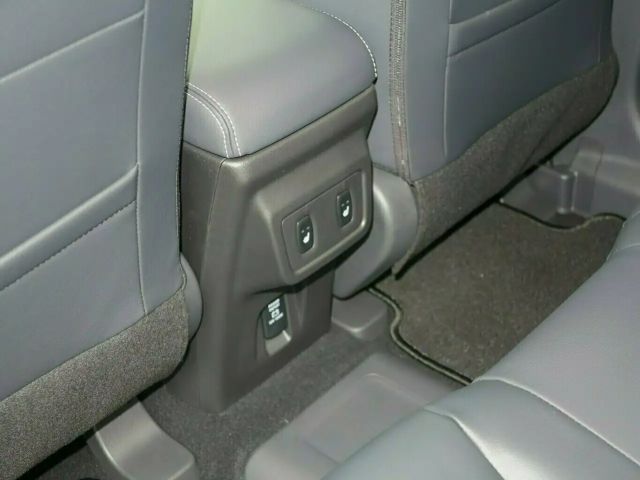 Mitsubishi Eclipse Cross TOP, mit Glasschiebedach