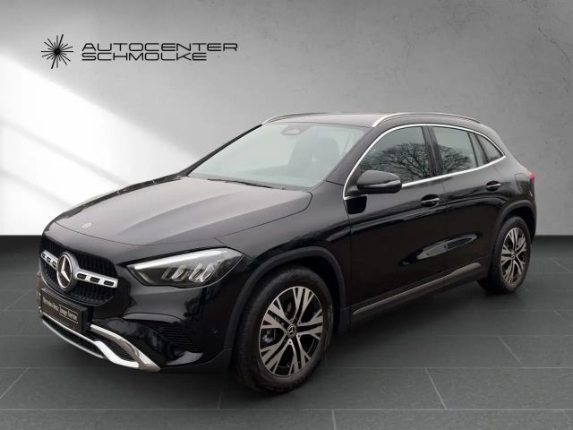 Mercedes-Benz GLA 180 Progressive