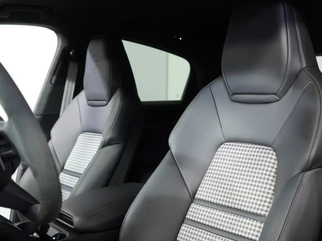 Porsche Cayenne Coupé E-Hybrid