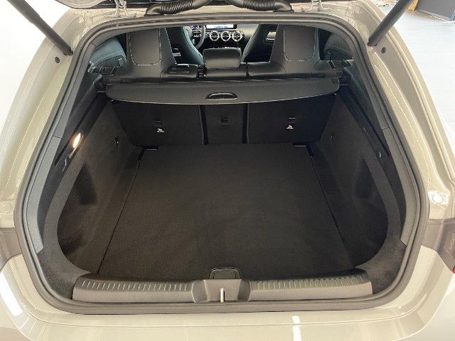 Mercedes-Benz CLA 200 Shooting Brake