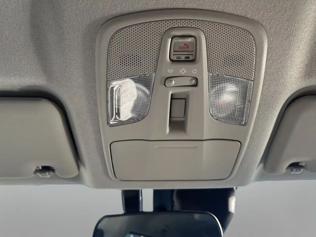 Suzuki S-Cross Hybrid