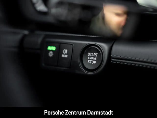 Porsche Panamera 4 E-Hybrid