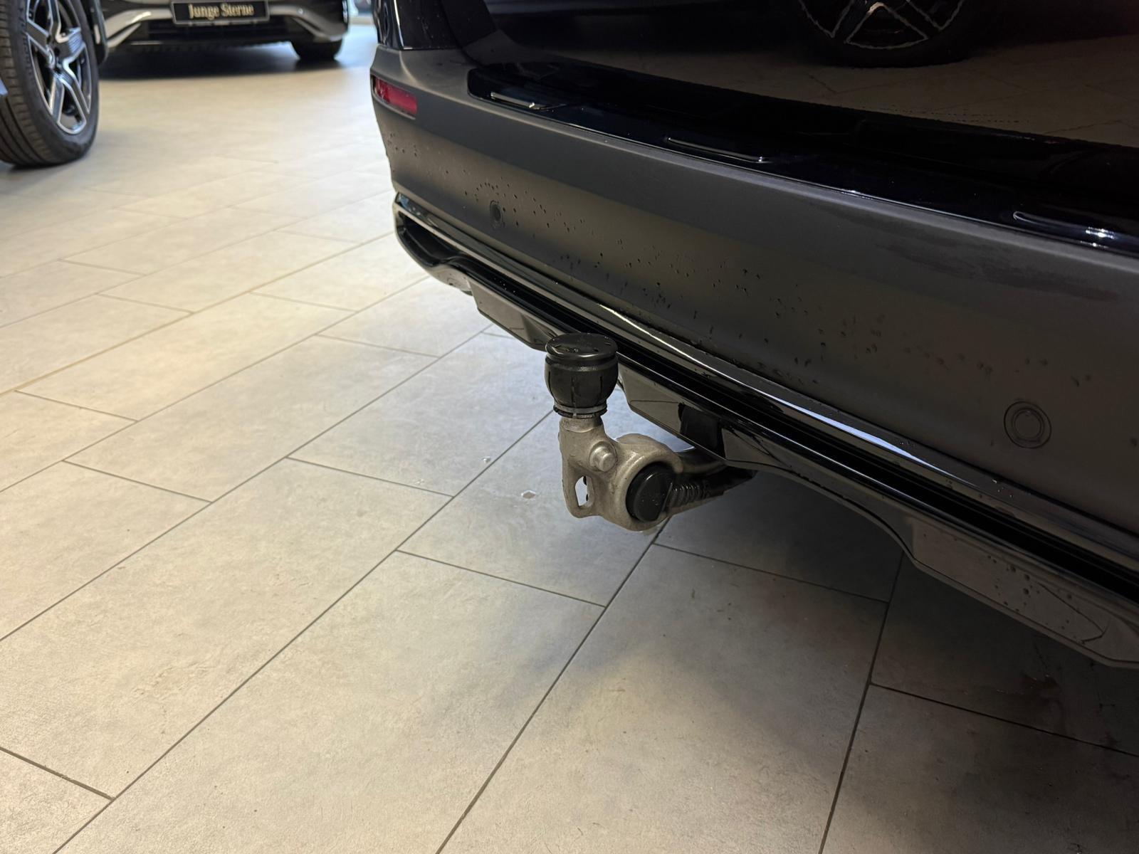 Mercedes-Benz E 300 4MATIC E 300 de Estate