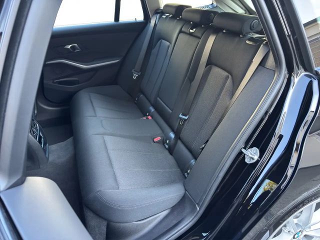 BMW 318 318i Touring