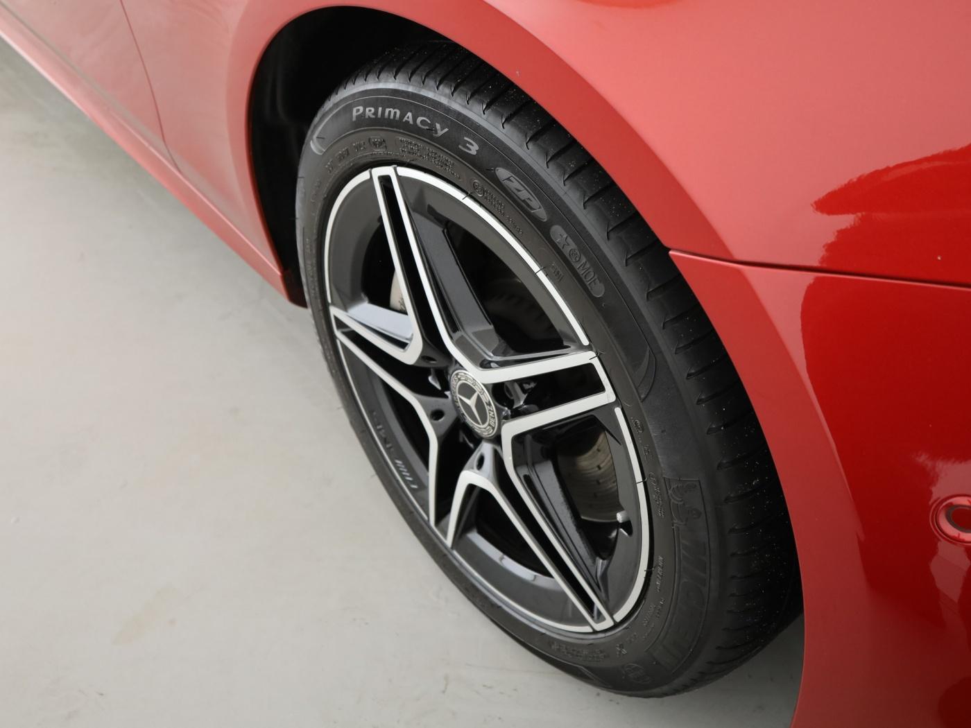 Mercedes-Benz E 400 4MATIC AMG Line E 400 d Estate