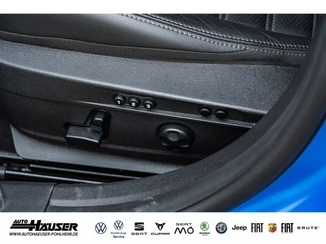 Alfa Romeo Giulia AT8 Q4 Turbo