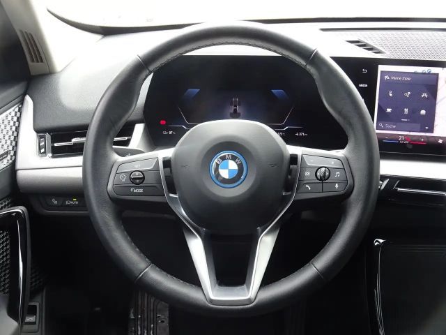BMW iX1 xDrive30