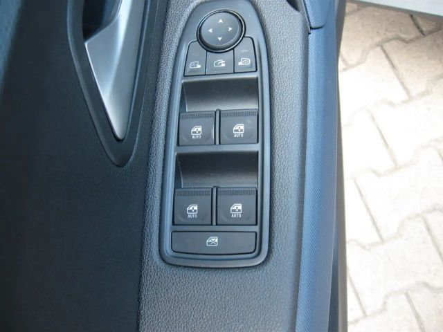 Dacia Duster Hybrid 140