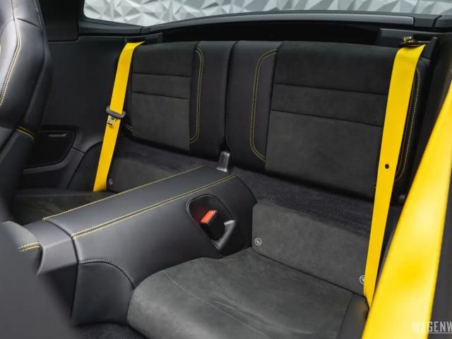 Porsche 992 4 Cabrio GTS Targa Turbo