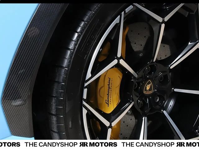 Lamborghini Urus Performante