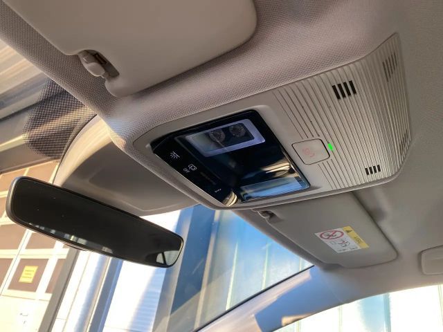 Volkswagen Golf 8 Limo Sondermodell*Active*116TDI,AHV,LED,ACC,Navi