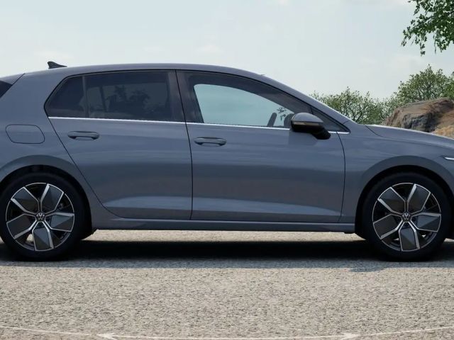 Volkswagen Golf 1.5 eTSI DSG Golf VIII Style