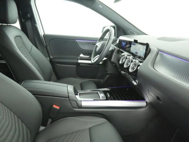 Mercedes-Benz GLA 180 Progressive