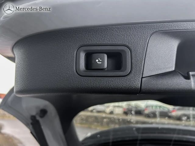 Mercedes-Benz GLA 200 AMG Line GLA 200 d