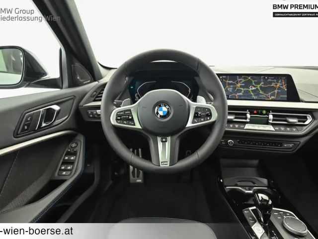 BMW 120 120d xDrive