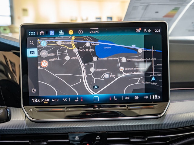 Volkswagen Golf 1.5 eTSI Golf VIII Variant