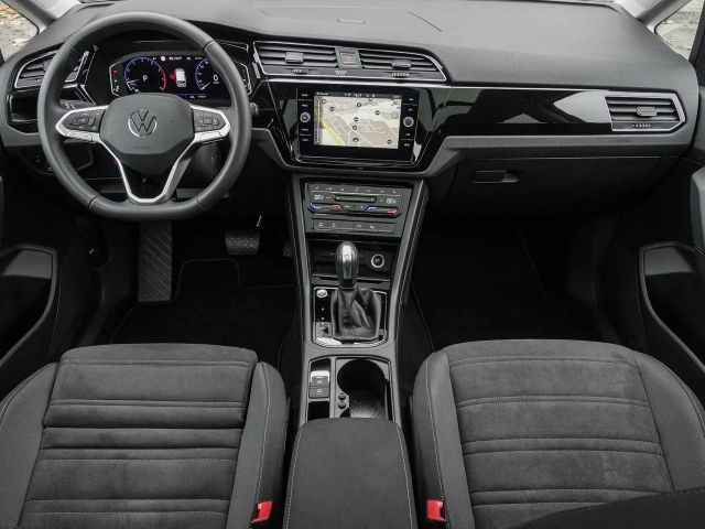 Volkswagen Touran 1.5 TSI DSG Highline