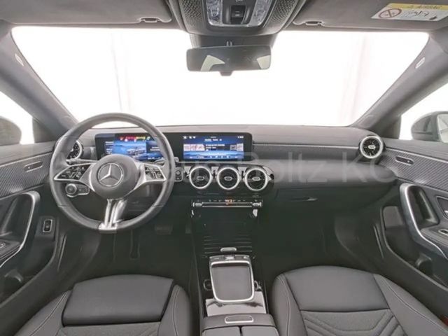 Mercedes-Benz CLA 180 Coupé