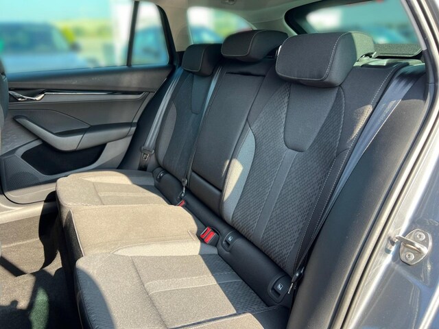 Skoda Octavia Clever Combi