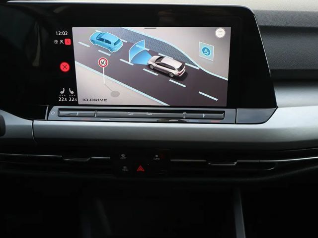 Volkswagen Golf DSG Life Variant