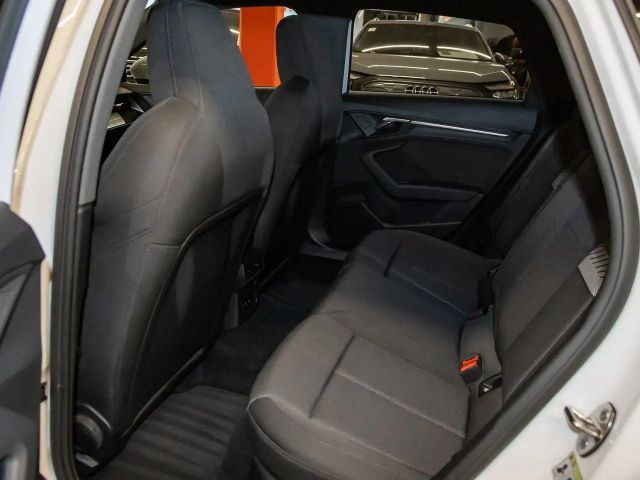 Audi A3 40 TFSI Hybride Sedan