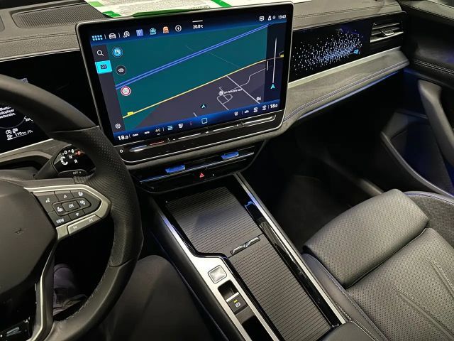 Volkswagen Passat 4Motion R-Line Style Variant