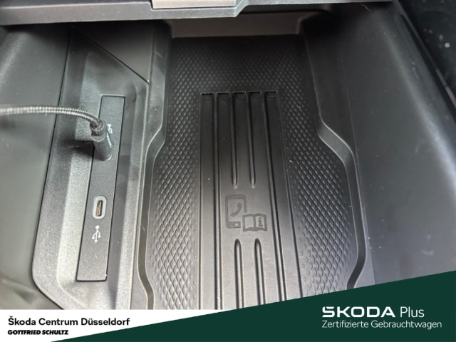 Skoda Superb 2.0 TDI 4x4 Combi Sportline