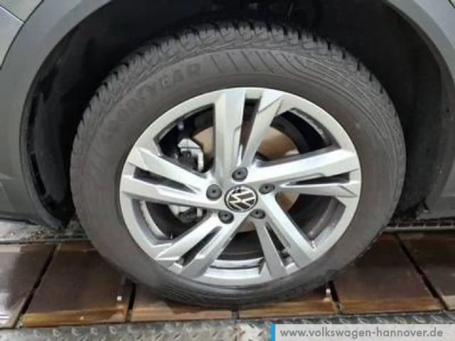 Volkswagen T-Roc 1.5 TSI DSG R-Line