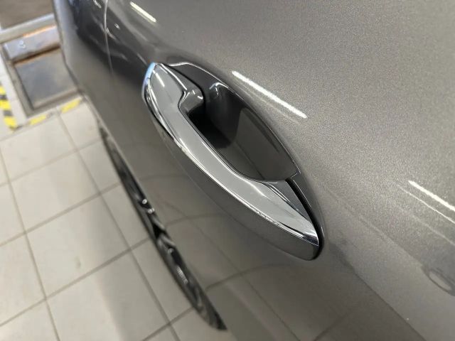 Mercedes-Benz CLA 200 AMG Line Coupé