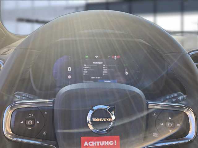 Volvo XC40 XC40 Navi LED Klima Standhzg Einparkhilfe el. Fenster