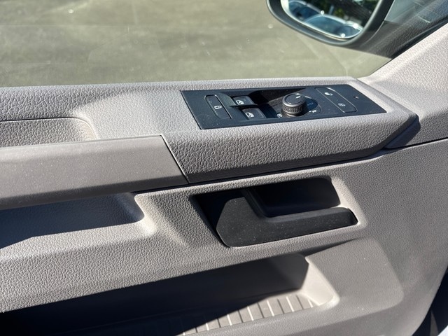 Volkswagen Caravelle 2.0 TDI Lang T6