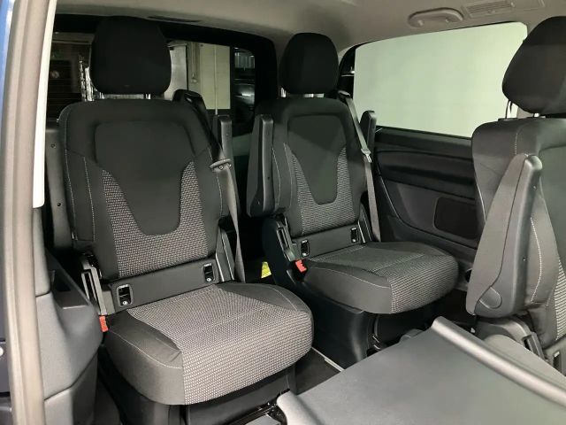 Mercedes-Benz V 220 Limousine Lang V 220 d