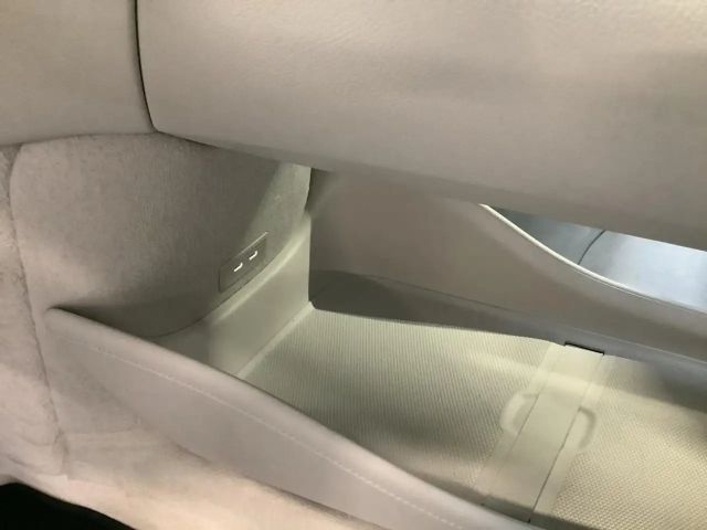 Mercedes-Benz EQE SUV 300 Advanced