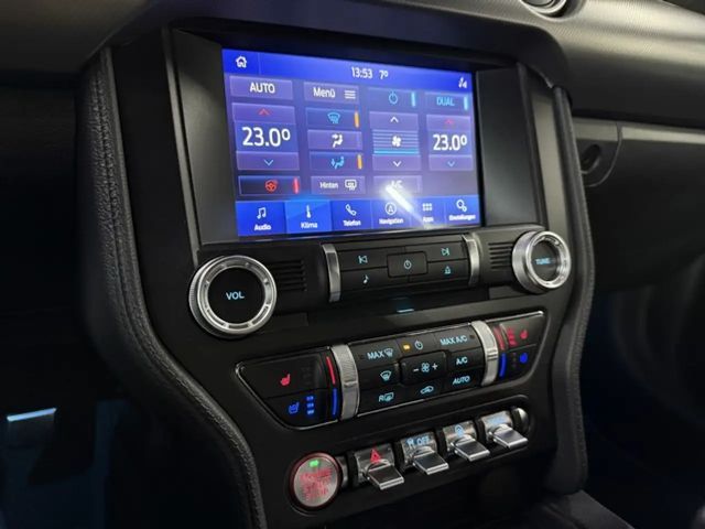 Ford Mustang Fastback GT 5.0 V8