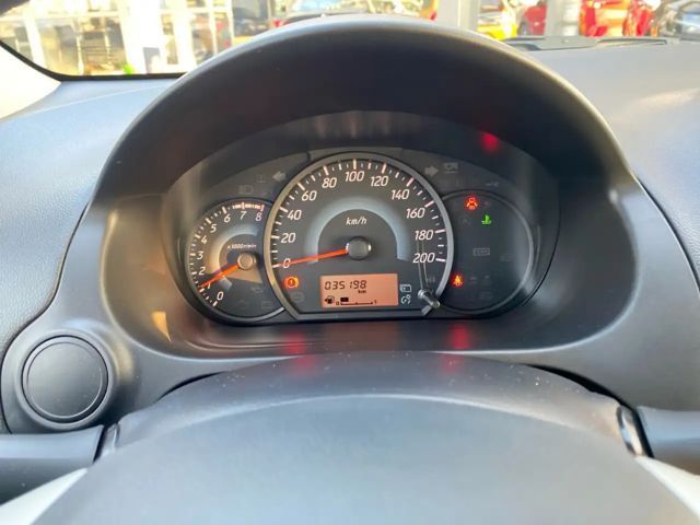 Mitsubishi Space Star Star