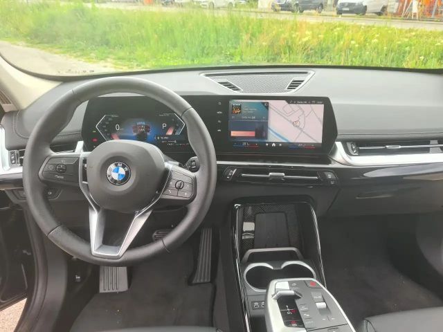BMW X1 BMW  s18i AHK 18" X Line Bluetooth Navi Klima