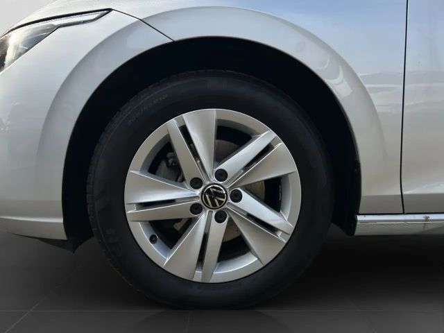 Volkswagen Golf 1.0 TSI Life Variant