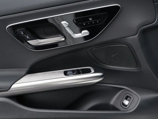 Mercedes-Benz CLE 200 AVANTGARDE Coupé