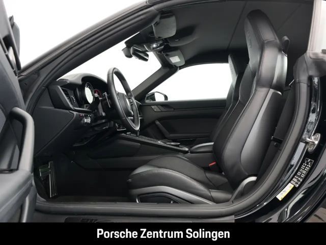 Porsche 911 Cabrio Carrera GTS