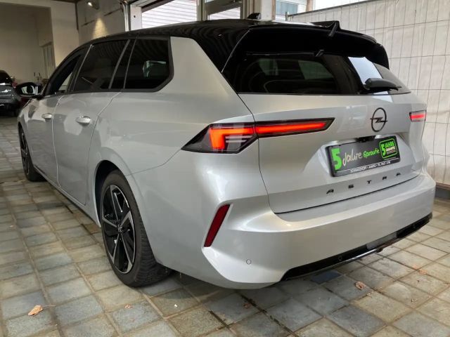 Opel Astra 1.2 Turbo Sports Tourer