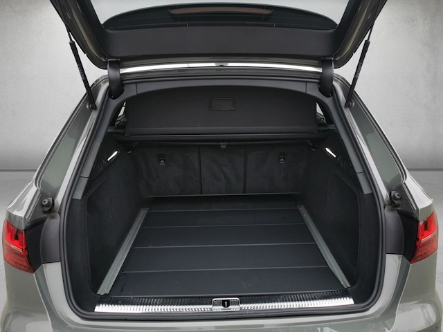 Audi A4 40 TFSI Avant Quattro S-Line S-Tronic