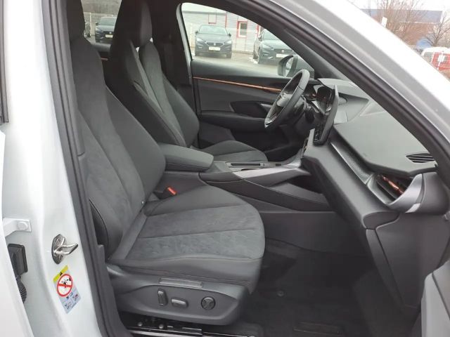 Cupra Terramar 1.5 e-Hybrid