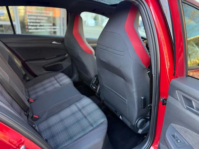 Volkswagen Golf 2.0 TSI DSG GTI