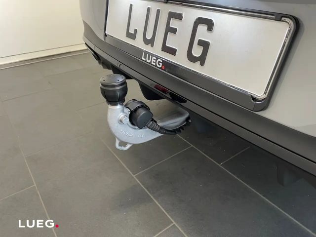 Mercedes-Benz CLA 200 AMG Line Shooting Brake