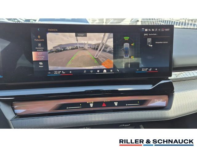 BMW 520 520i M-Sport Sedan